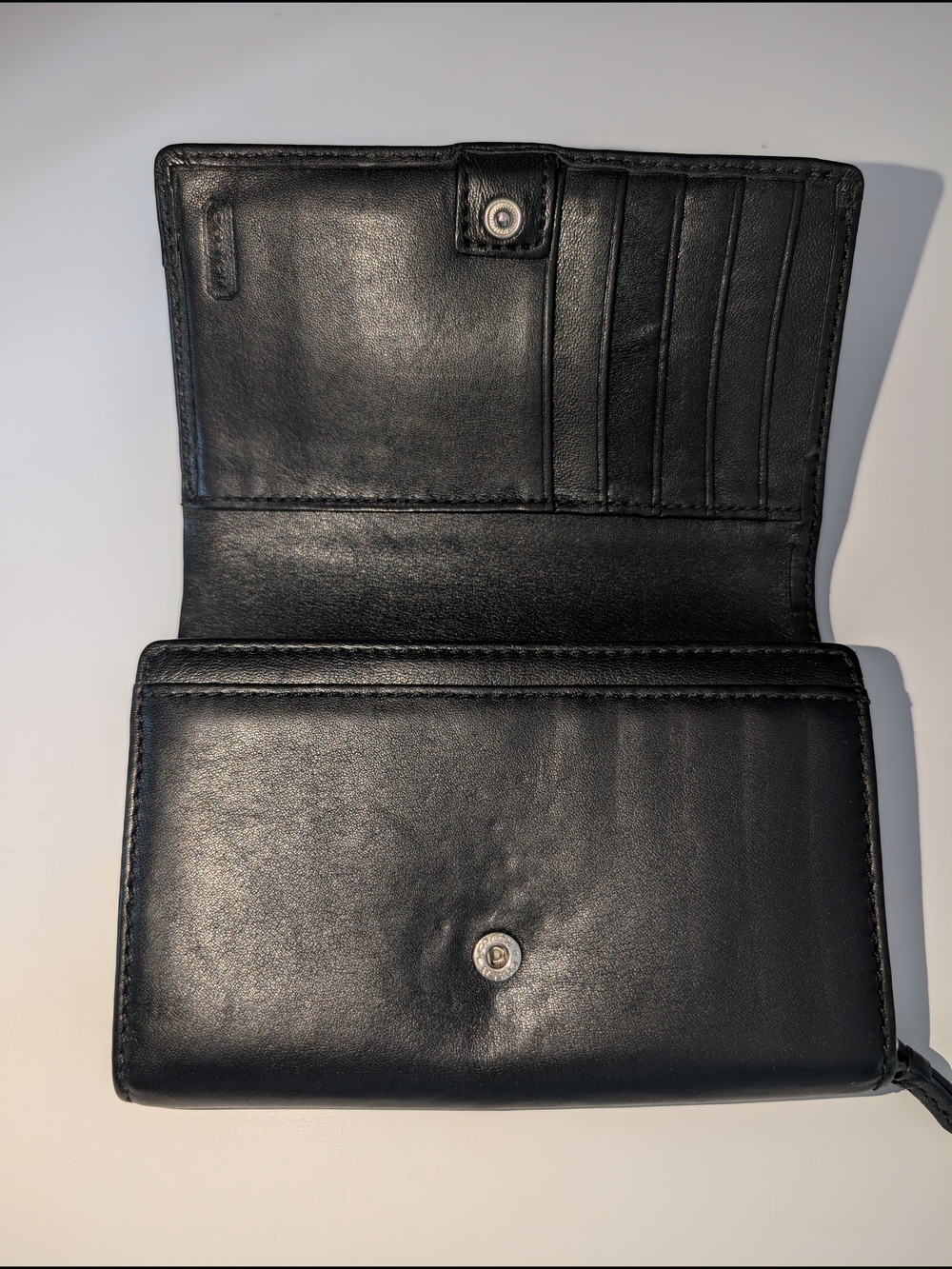 Coach Vintage Soho Black Leather Compact Wallet - Picture 8 of 11